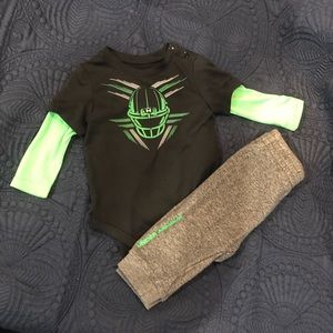 UA Onesie Set